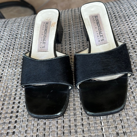 BLOOMINGDALES fur slides. Made in Spain - Picture 1 of 5